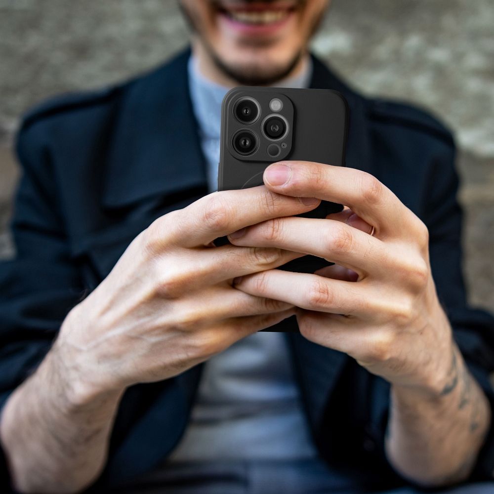 Silicone Mag Cover aizsargvāciņš Samsung S25 FE, melns
