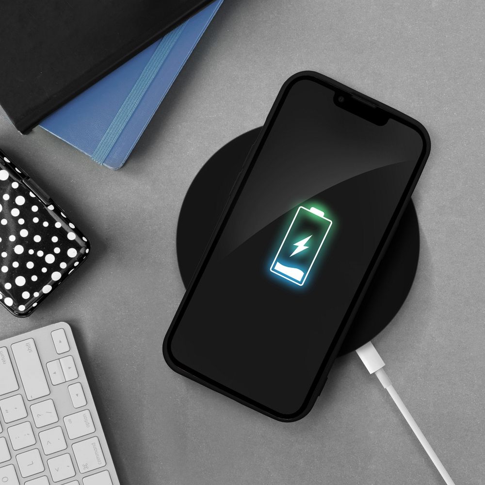 Aizsargvāciņš iPhone 16 Pro – SILICONE, melns — attēls 4